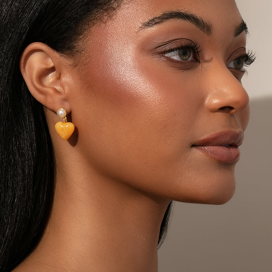Gold tone green-pearl leaf earrings dj-42677 – dreamjwell